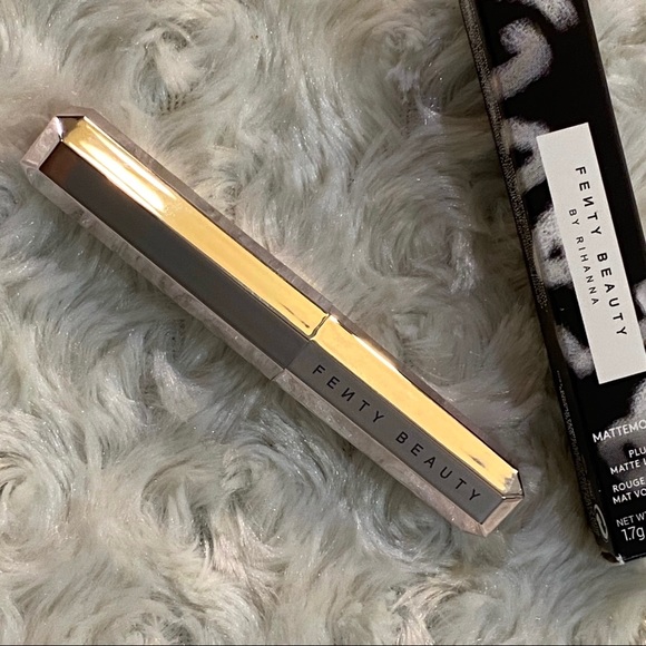 ✨🆕💄💋FENTY BEAUTY MATTEMOISELLE PLUSH MATTE LIPSTICK💄💋 - Picture 7 of 12